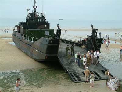 20040606 60 d day arromanches 15