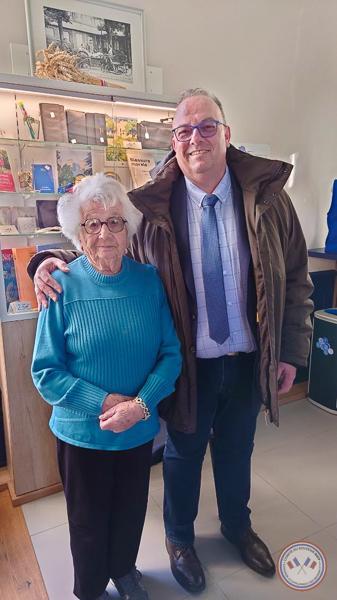 Rencontre Inoubliable avec Madame Esther Senot